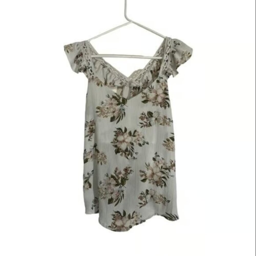 Sweet Wanderer Off White Floral Sleeveless Blouse Size Med EUC #M-285